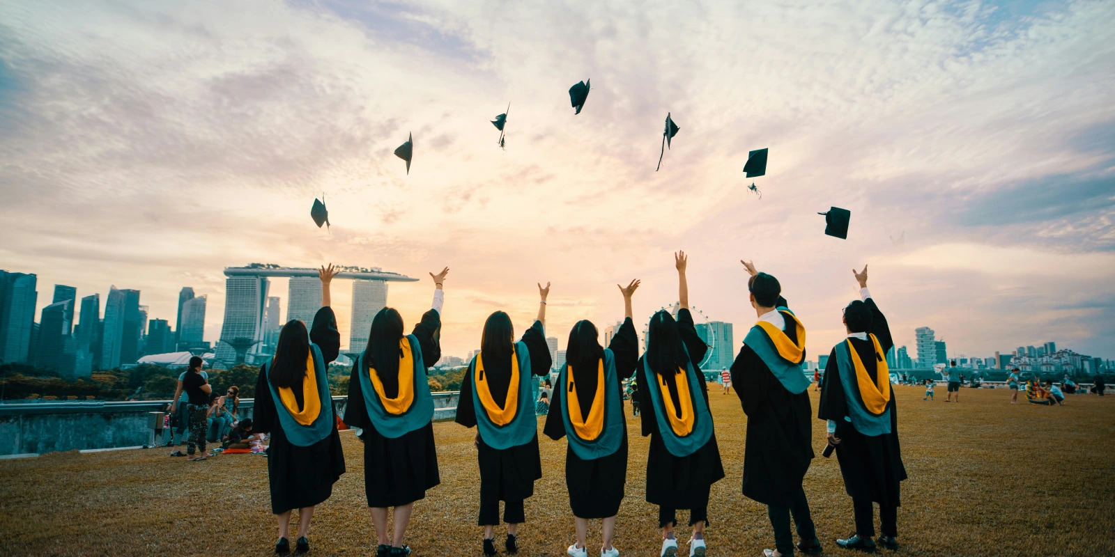 Introduction à la Cryptographie : Sécurité et Mathématiques