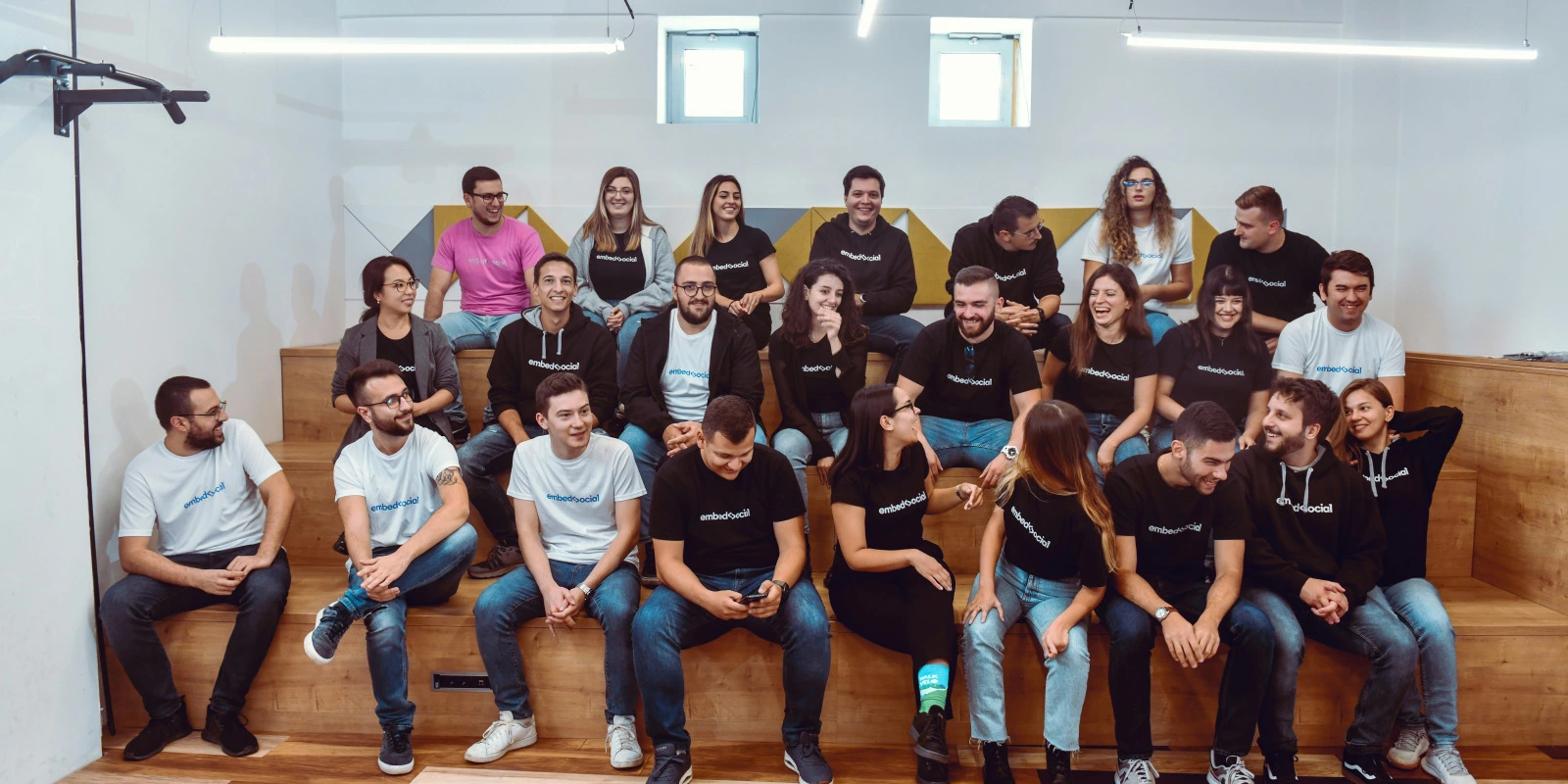 Mathématiques Financières : Modèles et Applications Économiques Mathématiques Financières : Modèles et Applications Économiques