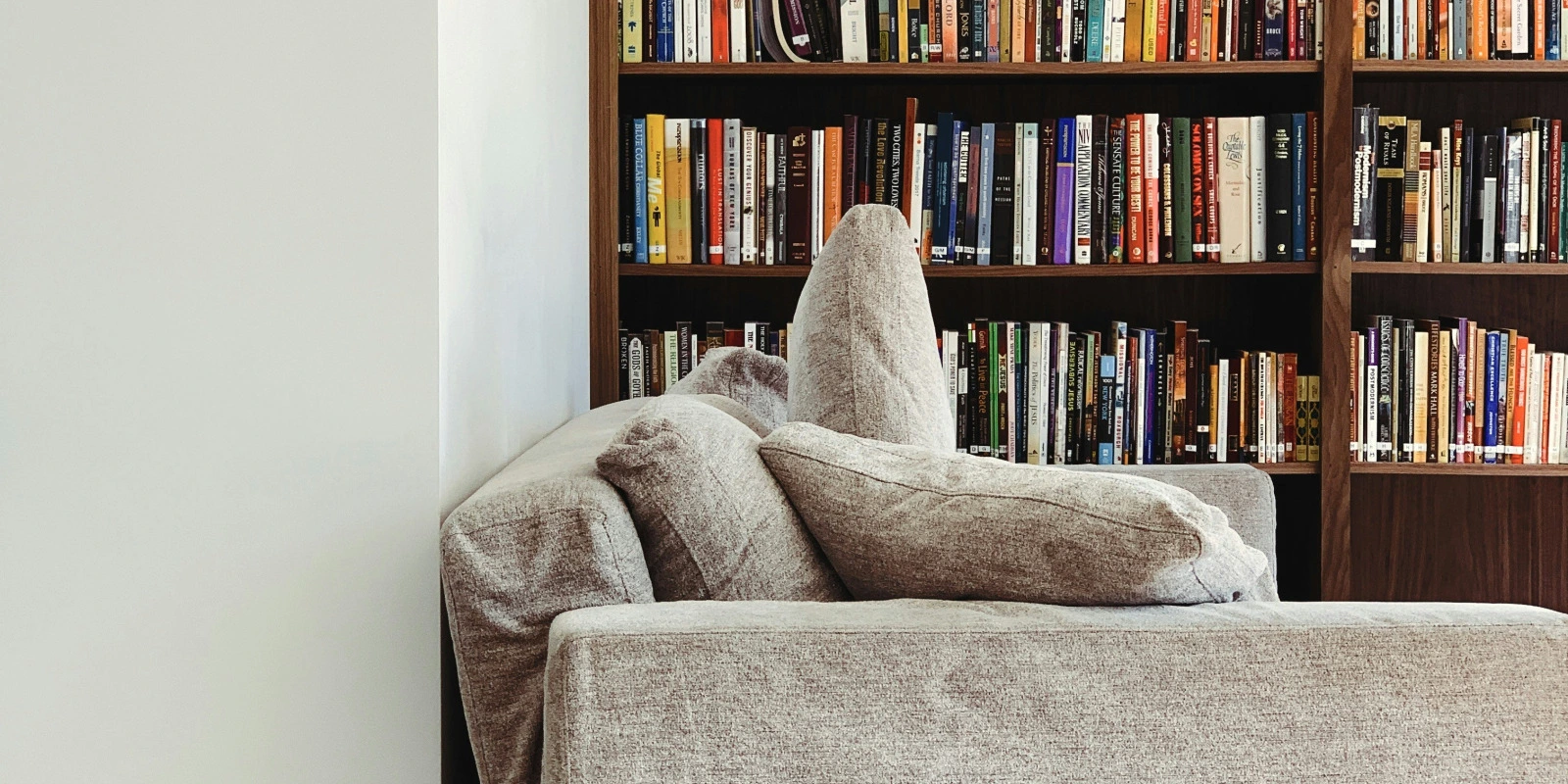 Théorie des Groupes : Un Cours Fondamental en Licence Mathématiques